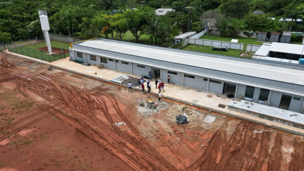 Irregularidade em alvará leva a embargo de obra da CBF em Balneário Camboriú