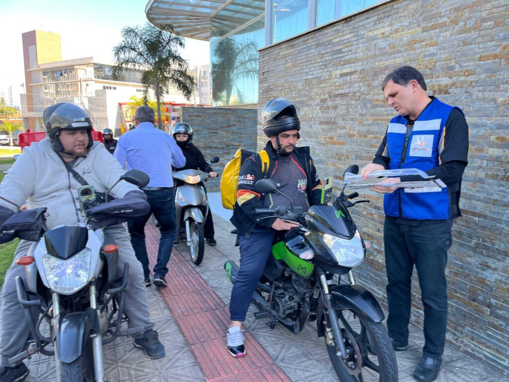 Detran/SC realiza ação especial durante a Semana Nacional do Motociclista