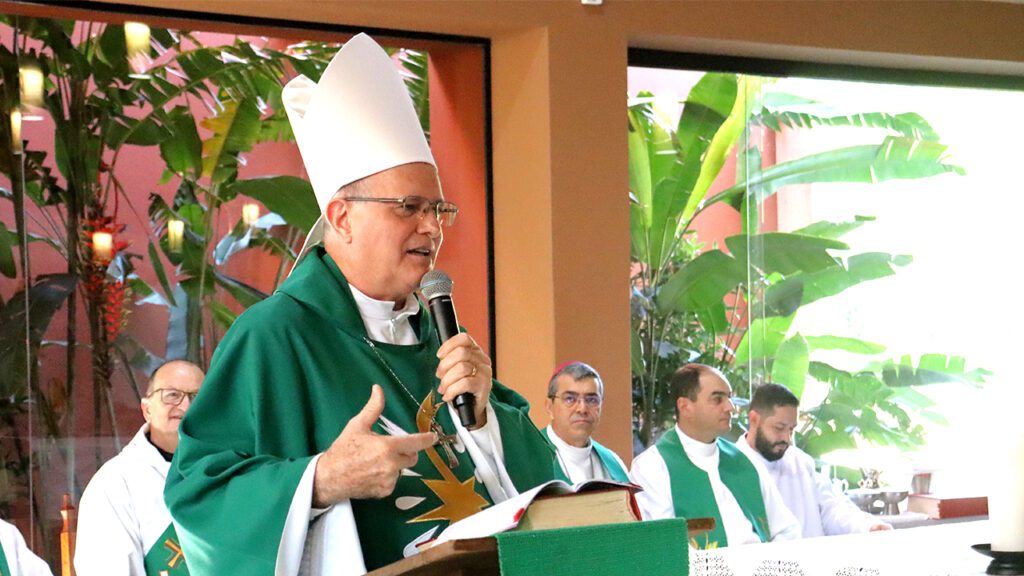 A Arquidiocese de Florianópolis está em oração pela recuperação de Dom Odelir