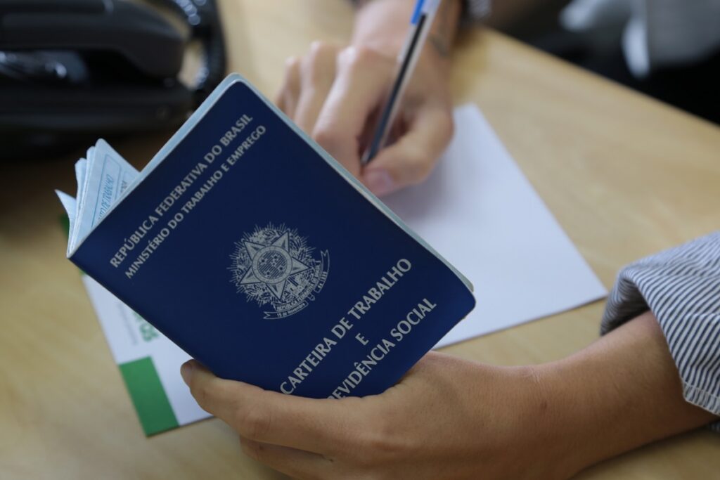 Santa Catarina tem mais de 8,8 mil vagas de emprego disponíveis pelo Sine