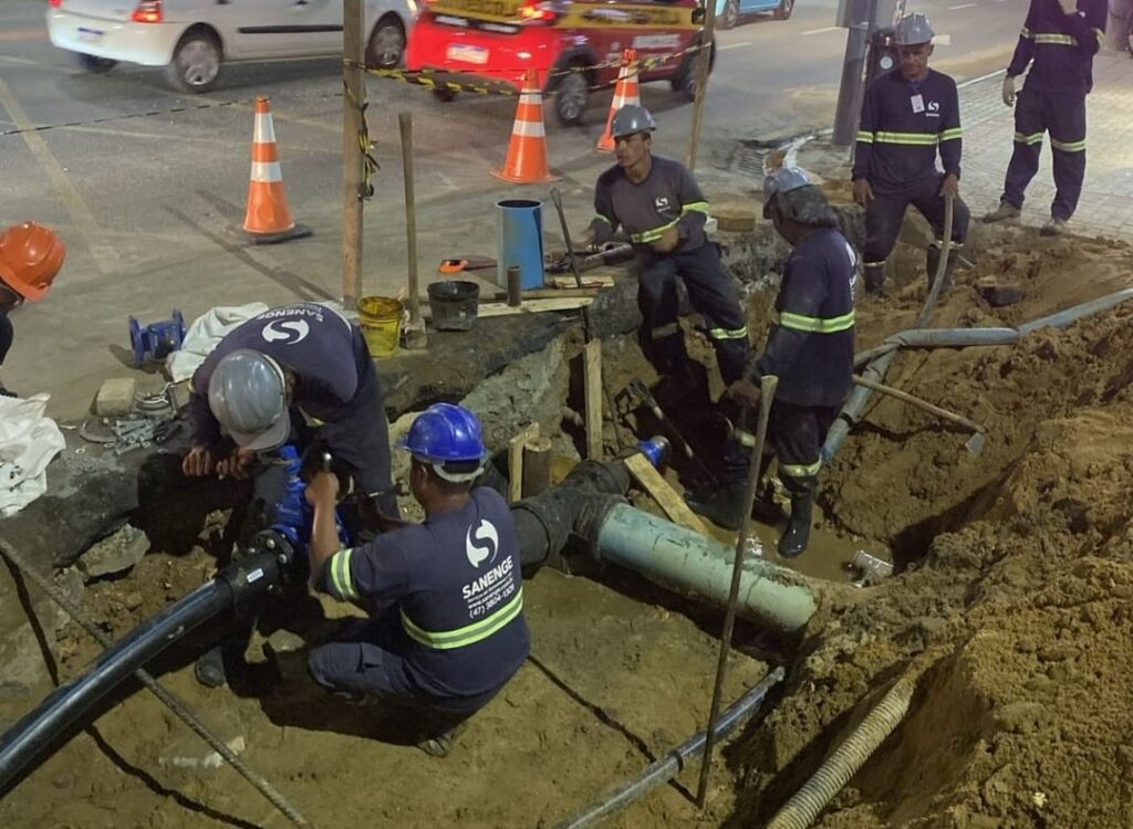 Obras para instalação de macromedidores provocam alterações no trânsito de Balneário nesta terça