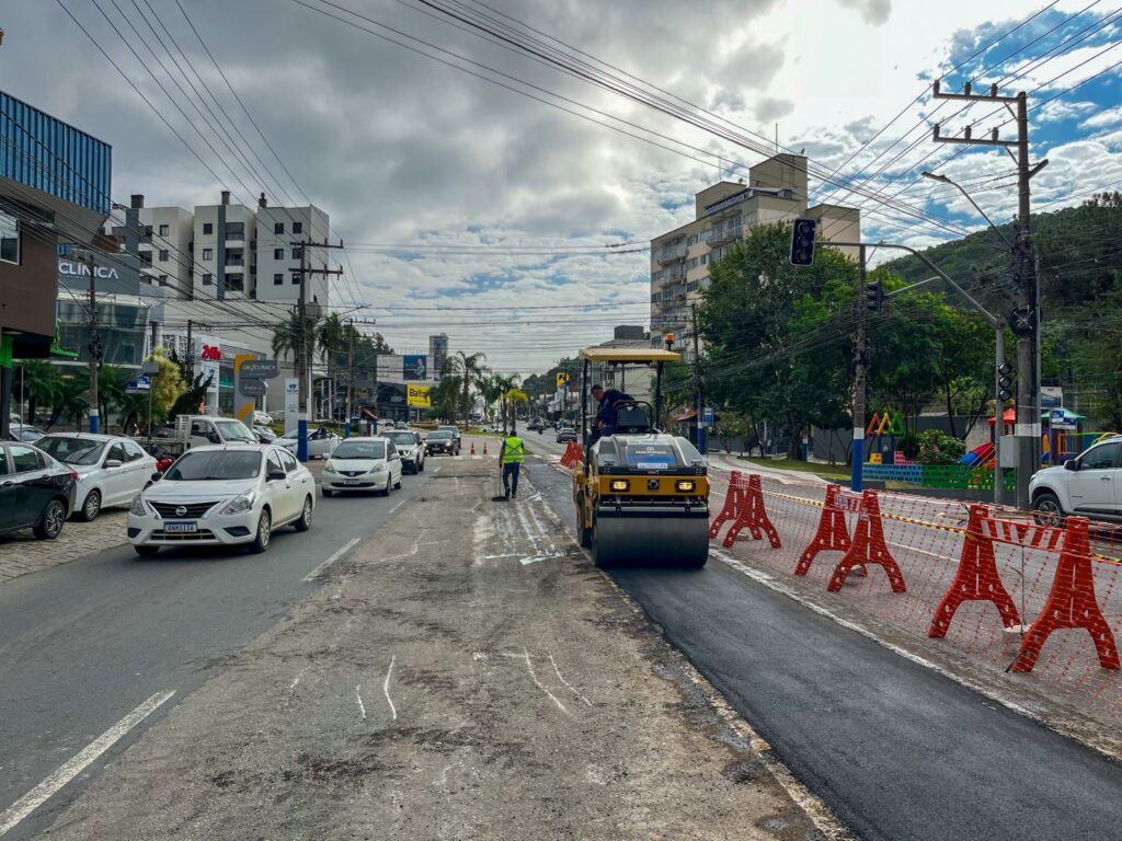 Período de teste das alterações de trânsito na Avenida do Estado Dalmo Vieira segue até sábado