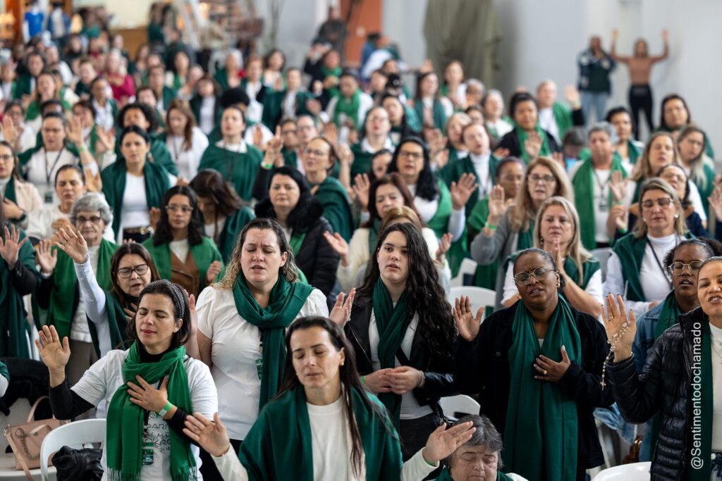 Congresso Evangelístico reúne mulheres em uma jornada de fé, cura e renovação