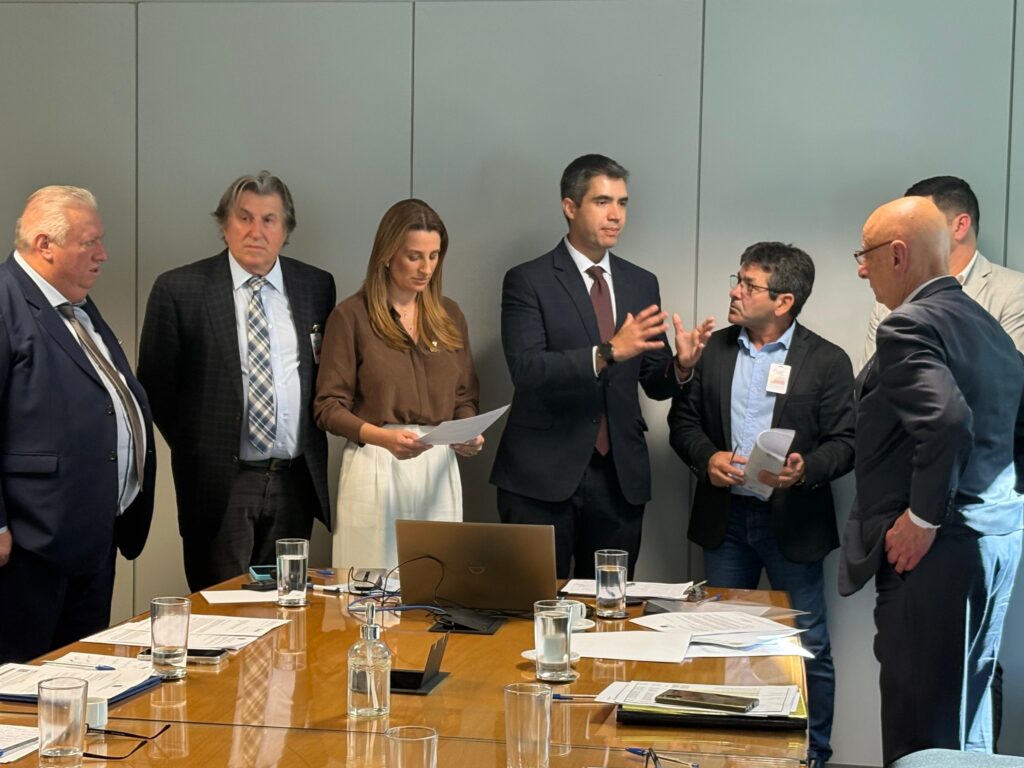 Prefeitura de Balneário Camboriú busca apoio da ANTT para reduzir filas na BR-101