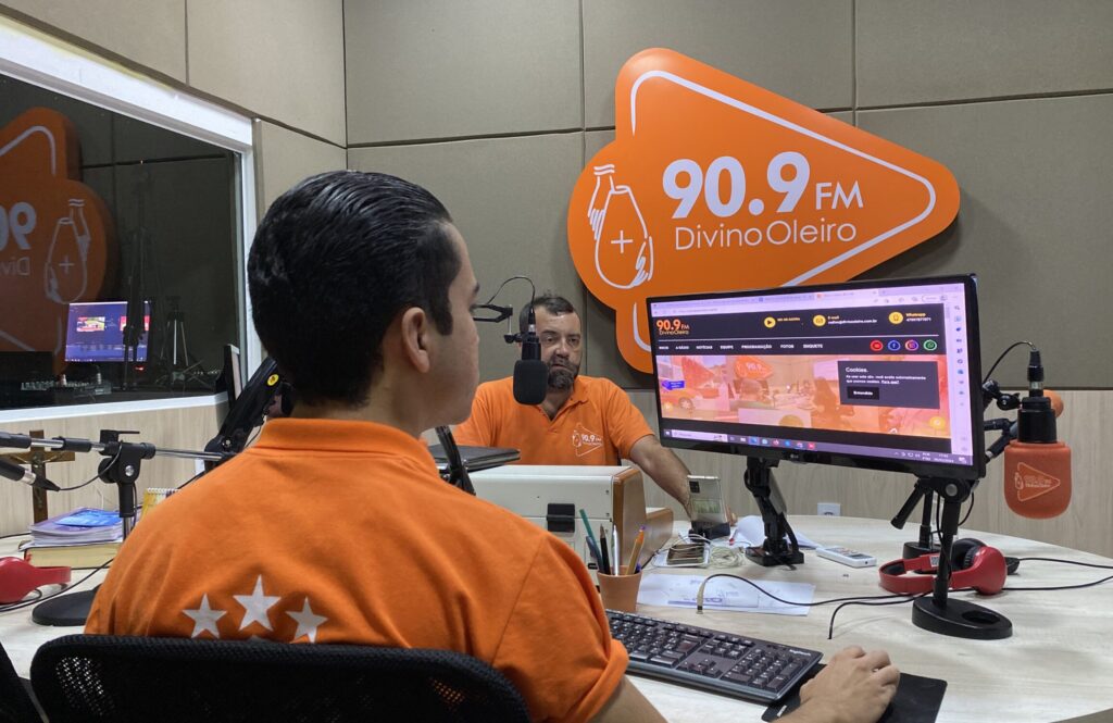 Pesquisas indicam liderança do rádio e crescimento dos formatos digitais no consumo de áudio