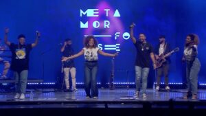 Banda Colo de Deus faz show de abertura do Heavens Party 2025 no CEAR