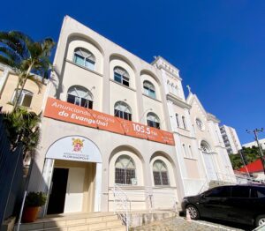 Divino Oleiro 105.5 FM – Florianópolis