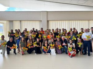 Comunidade Divino Oleiro realiza encontro de Páscoa com colaboradores na manhã desta Terça-feira Santa